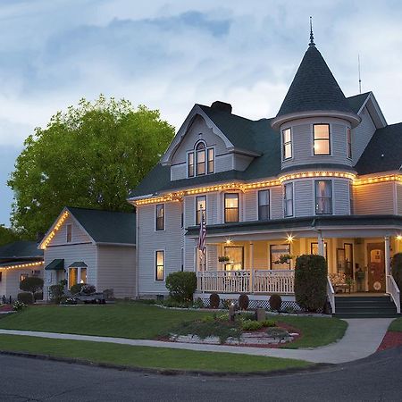 Westby House Inn ภายนอก รูปภาพ