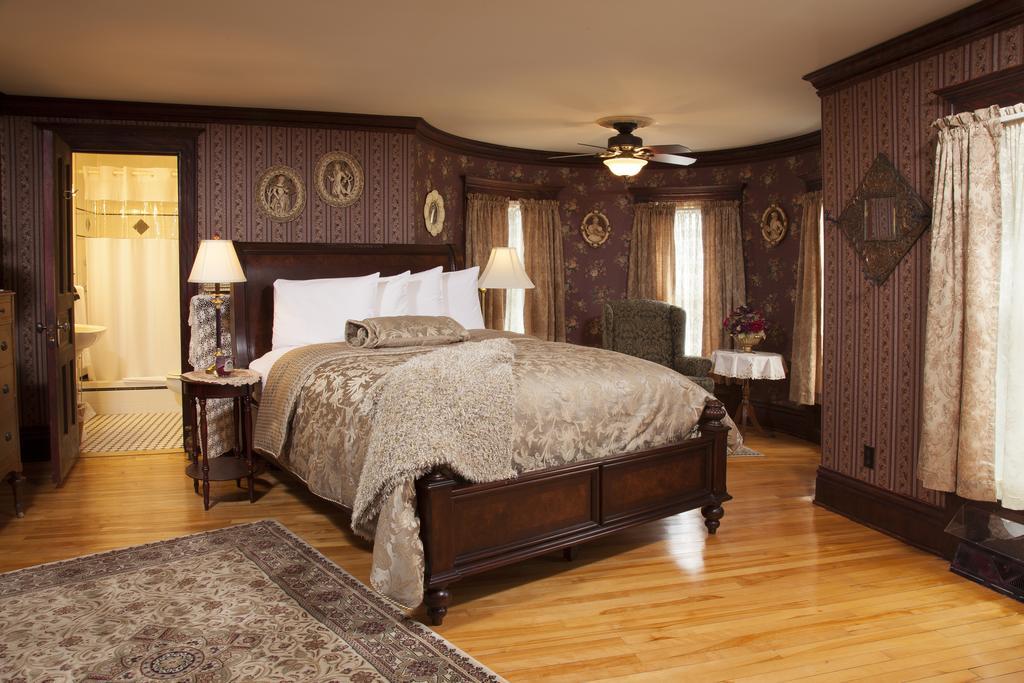 Westby House Inn ภายนอก รูปภาพ