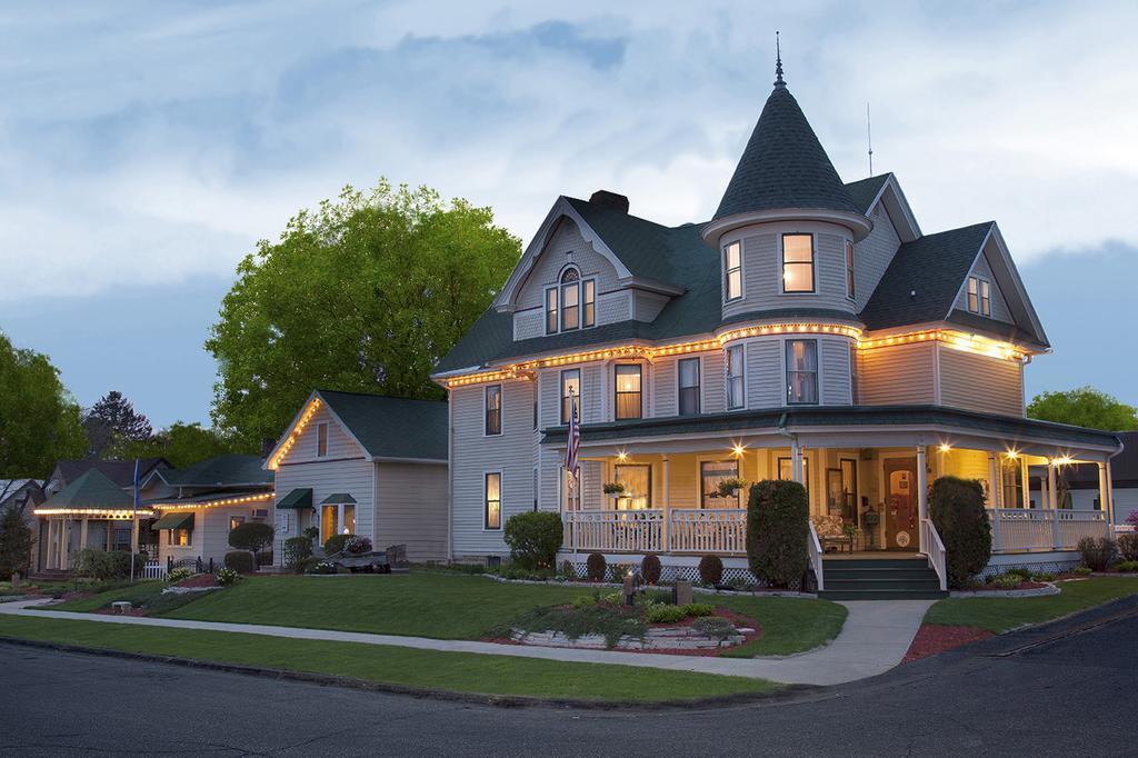 Westby House Inn ภายนอก รูปภาพ