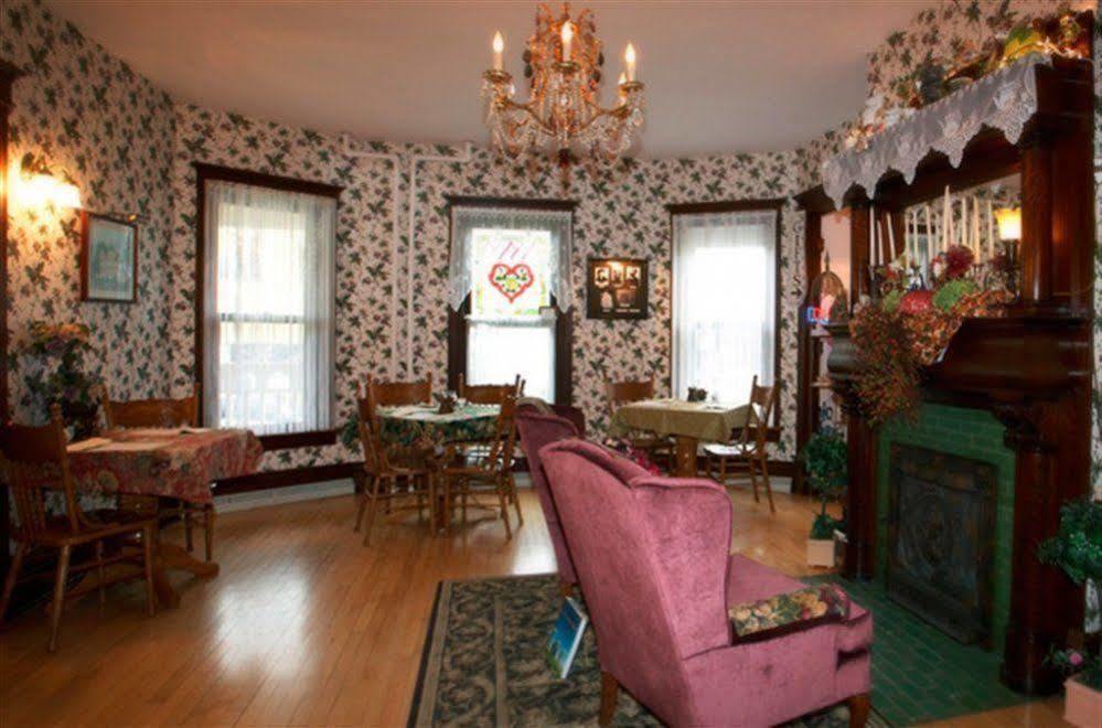 Westby House Inn ภายนอก รูปภาพ